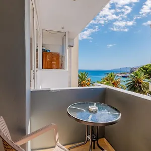 Andy Apartment